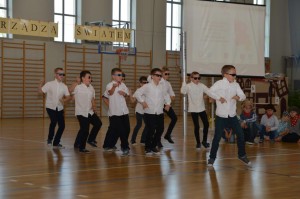 Podsumowanie konkursów matematycznych 043