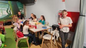 d3001ad1-5bbd-47e7-a146-3b533d552c53